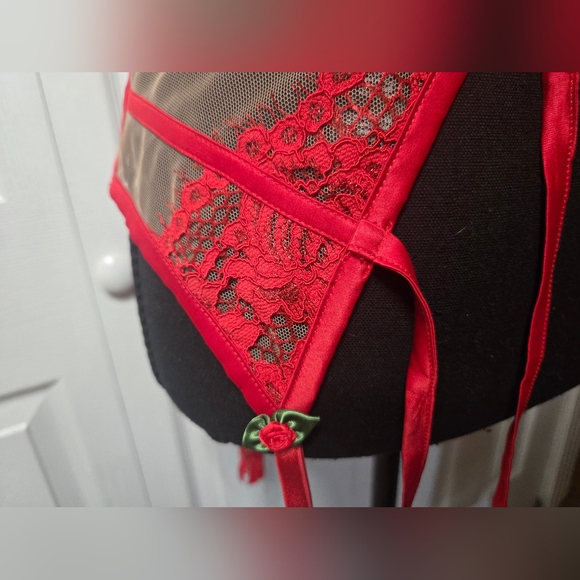 For Love and Lemons Red Lace Roses Garter Lingerie Sexy Valentine's Large Y2K - Picture 6 of 7